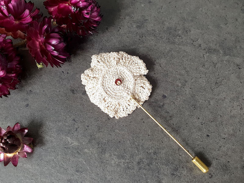 Irish lace cotton flower brooch